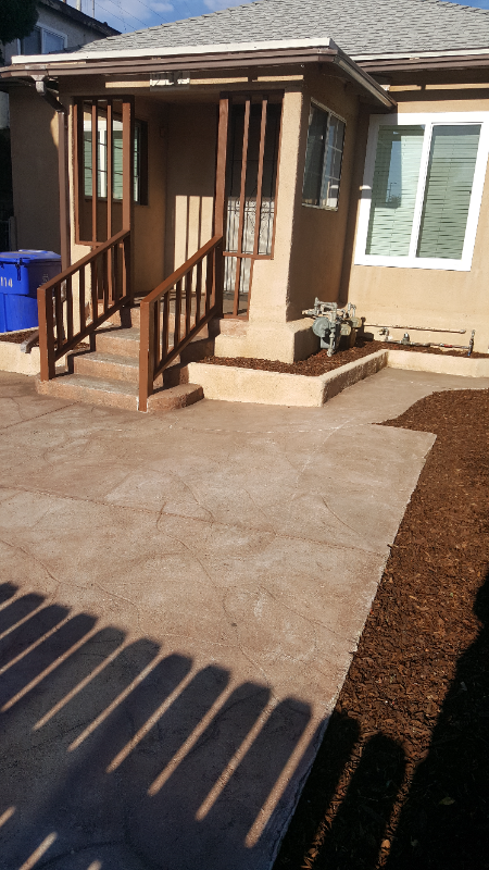2114 Harrison Ave - Photo 3 of 16