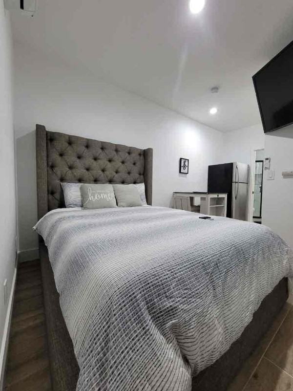 E Camino Manzano #B - Photo 3 of 5