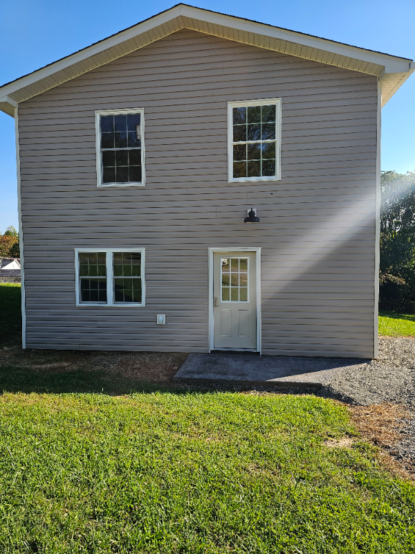 279 Reservoir St - Photo 2 of 16