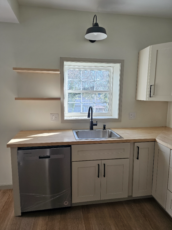 279 Reservoir St - Photo 3 of 16
