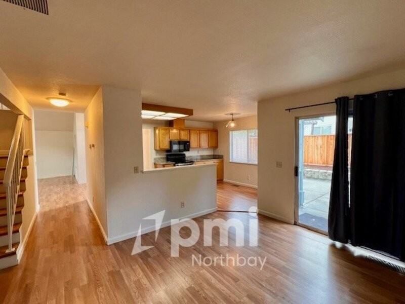 446 Merlot Ln - Photo 3 of 19