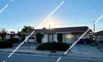 featured image of 4909 Overland St Ne