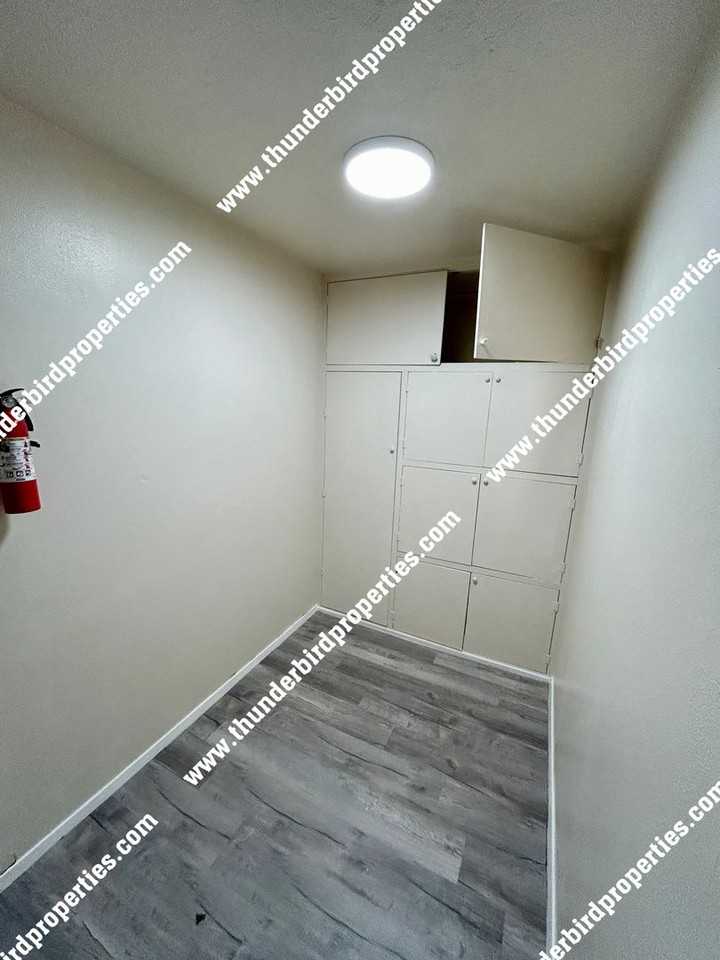 4909 Overland St Ne - Photo 7 of 15
