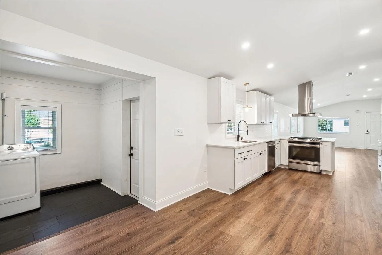 1533 Cantwell St #NA - Photo 6 of 13