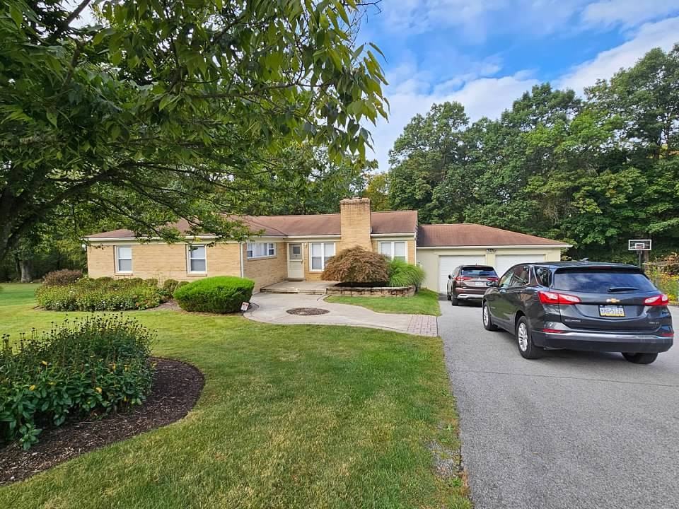 594 Waverly Dr #NA - Photo 2 of 25