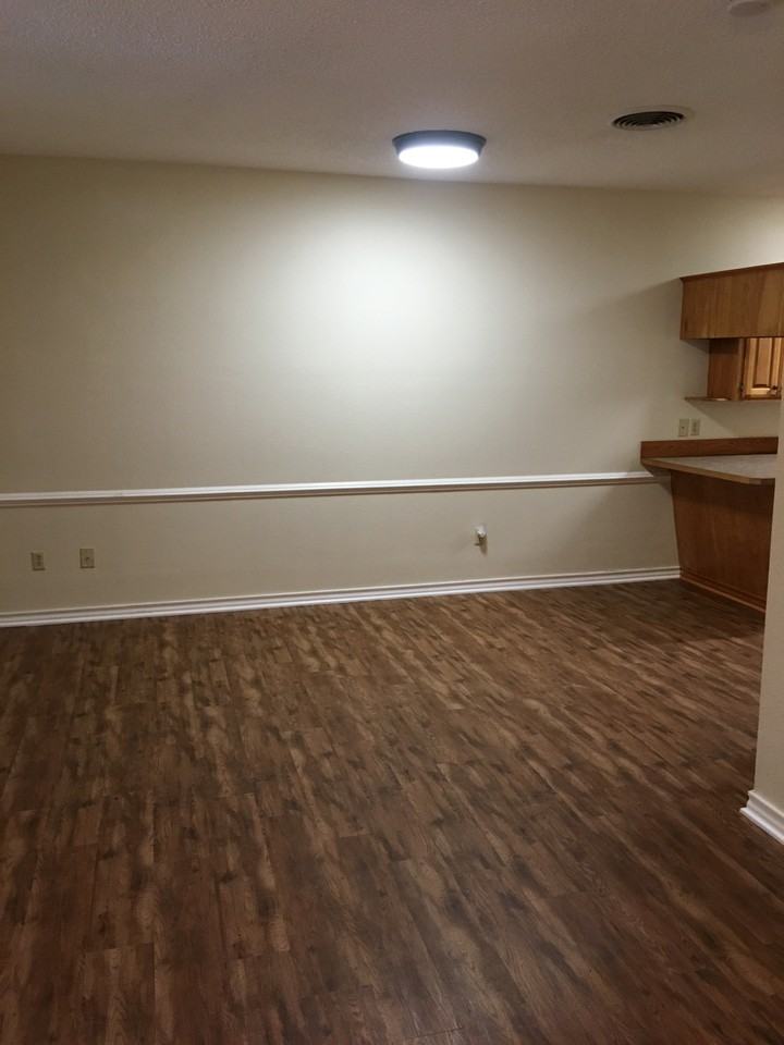 902 W Avenue A #1 - Photo 2 of 7