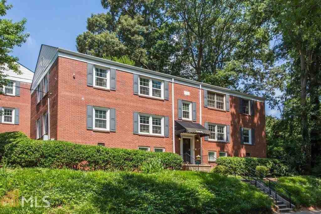 584 Goldsboro Rd Ne ##B - Photo 3 of 25