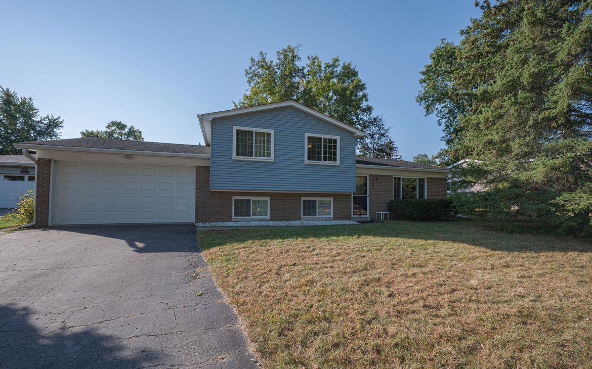 8621 Oakside Ave - Photo 2 of 20