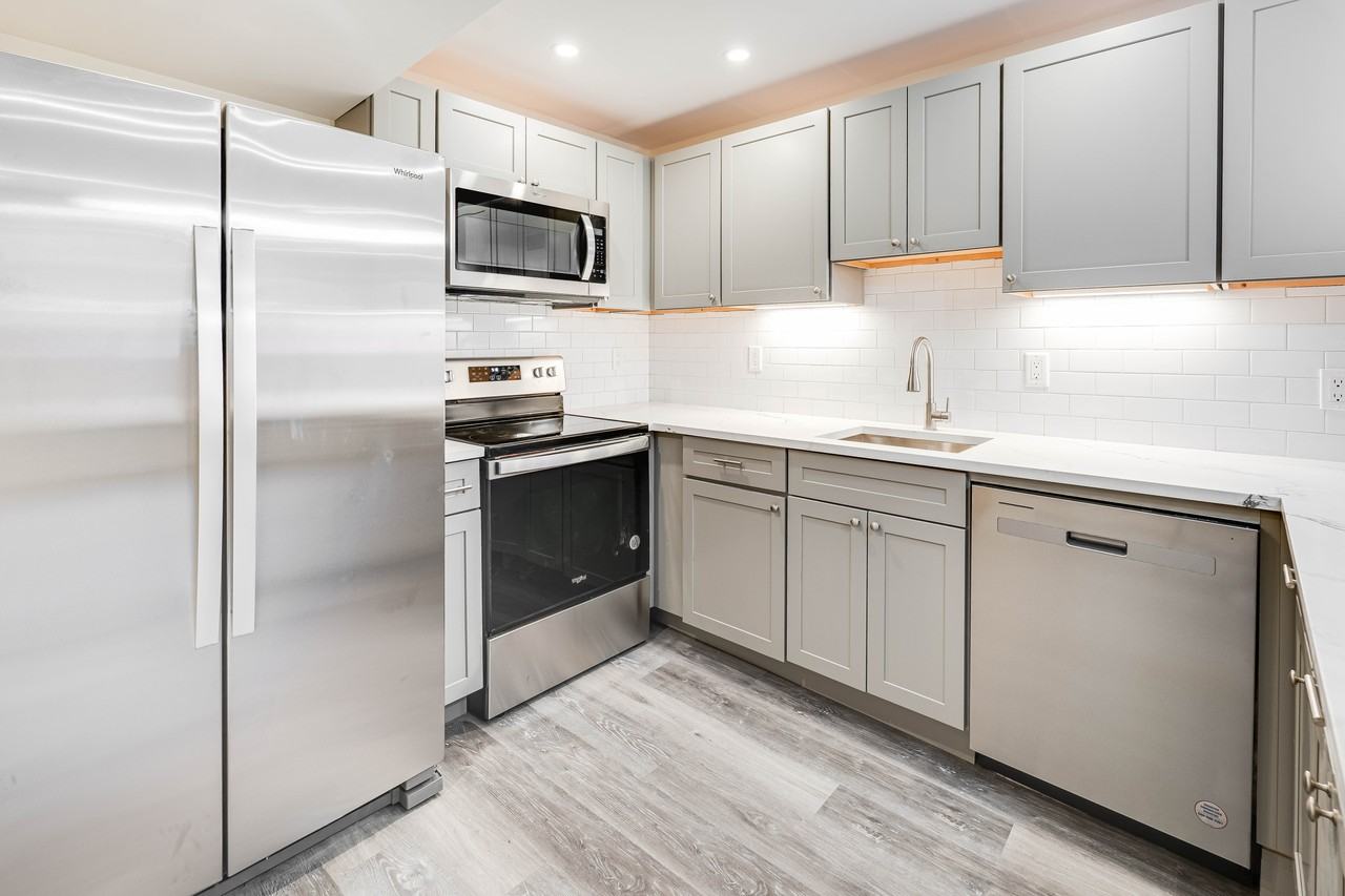 61 Broadway #1 - Photo 3 of 19