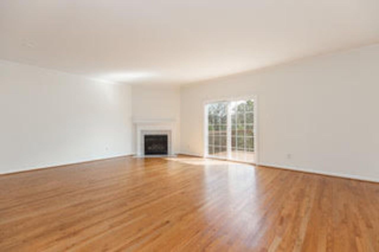 111 Pumpkin Patch Ln - Photo 7 of 28