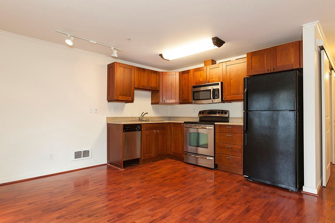 Howard Park Apartments - Photo 7 of 47
