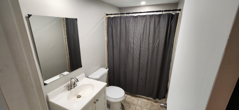 8024 Pontiac St - Photo 2 of 8