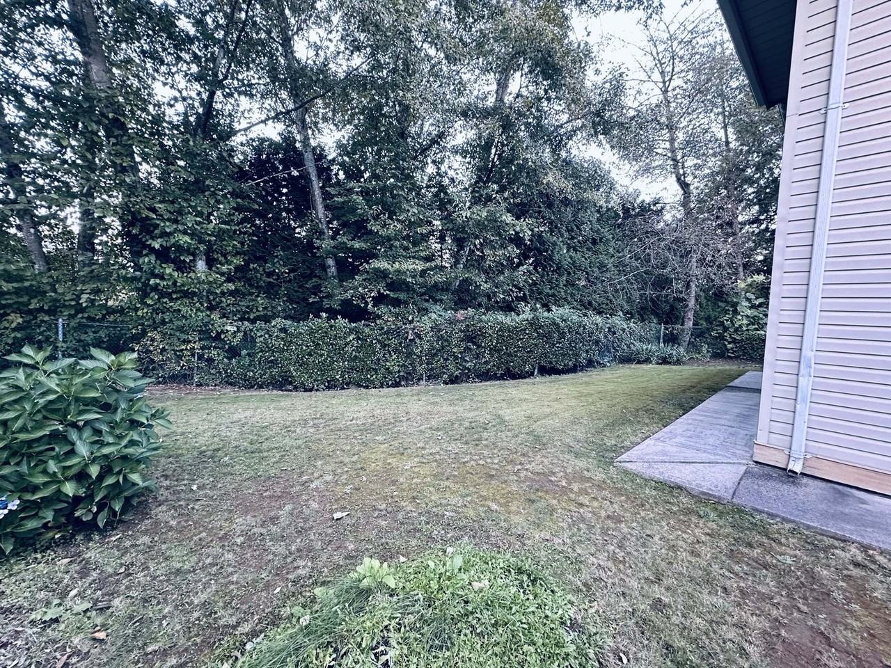 13725 63b Ave - Photo 3 of 11