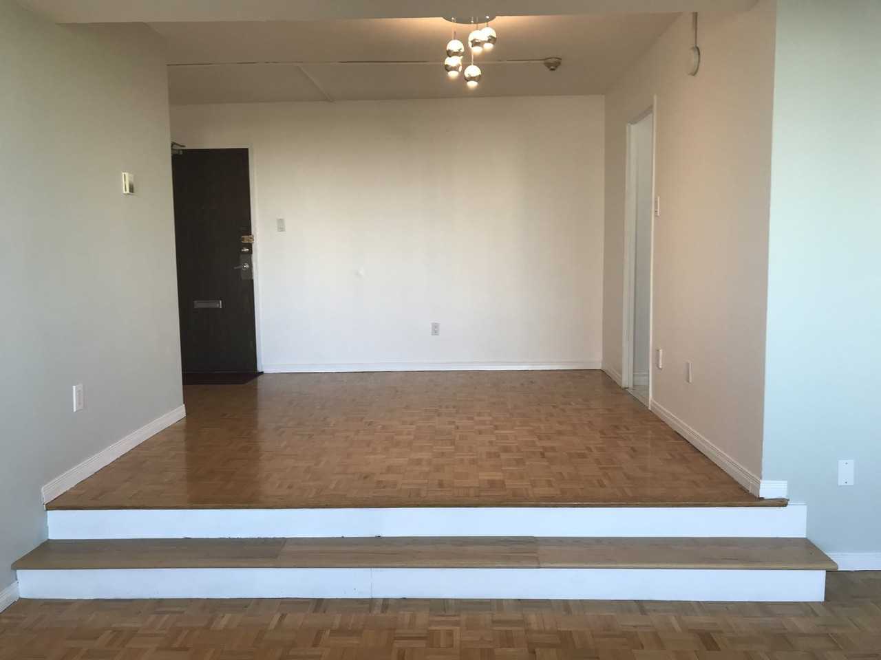 10 Parkway Forest Dr - Photo 2 of 12