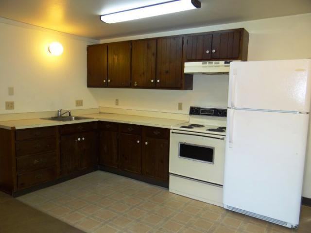 1017 1/2 N 22nd St - Photo 3 of 5