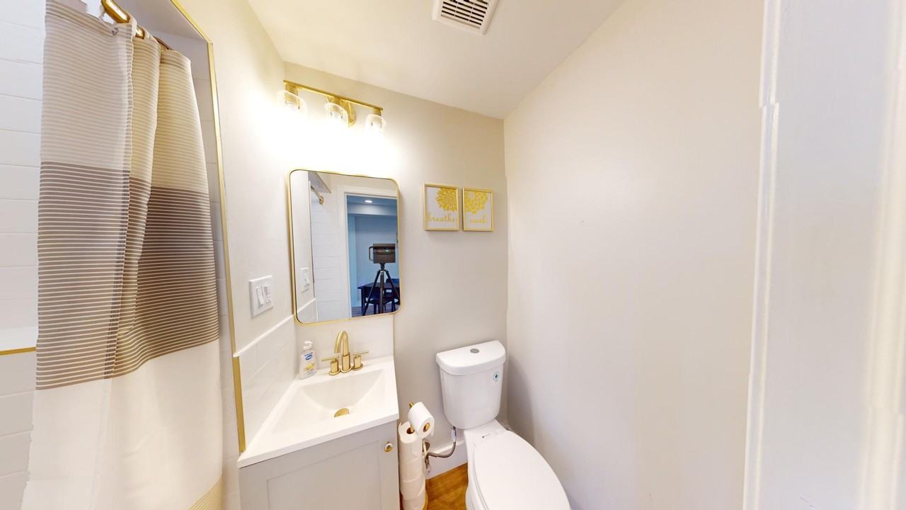 North Smallwood Street - Photo 2 of 19