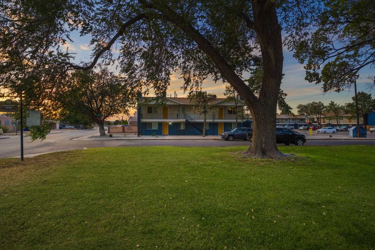 217 Delamar Loop Nw - Photo 2 of 41