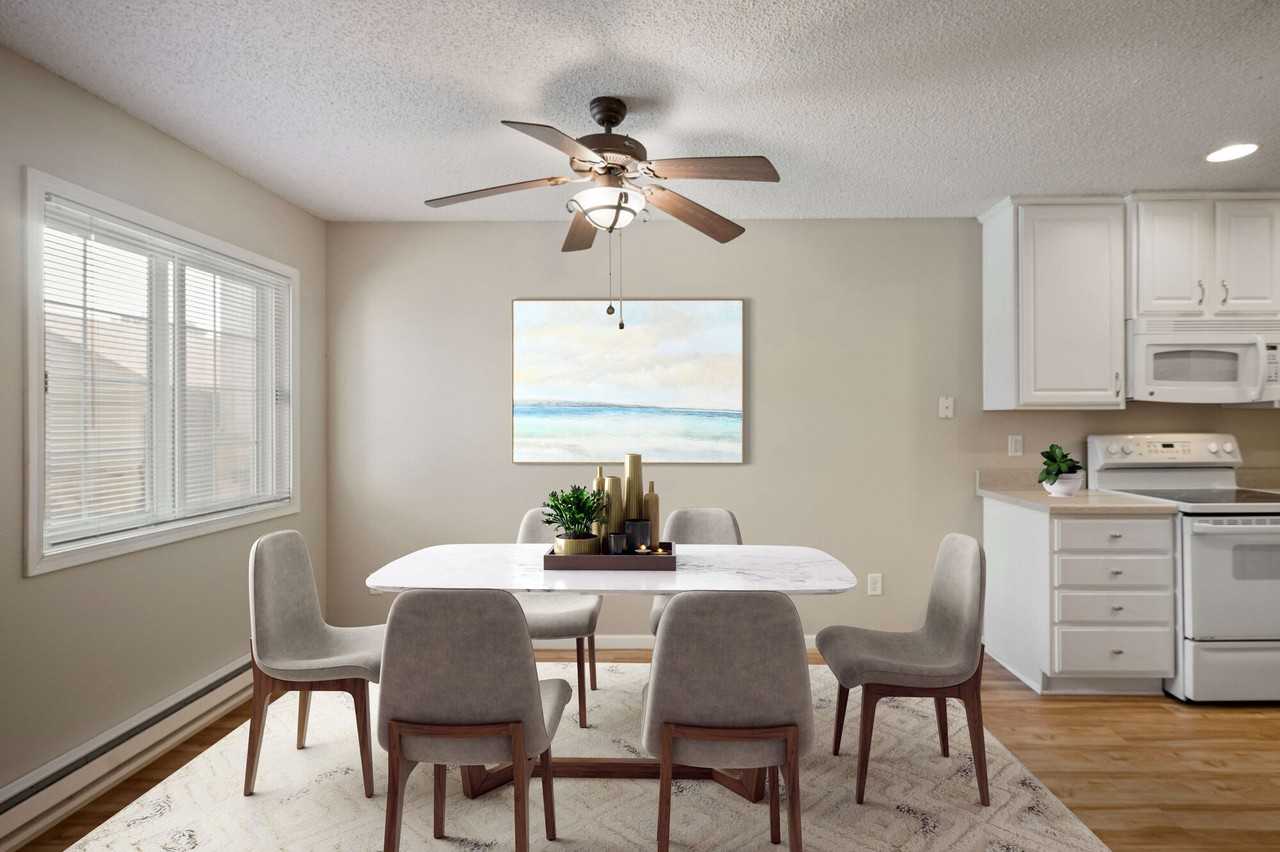 Somerset Oaks Apartments and Townhomes - Photo 4 of 18