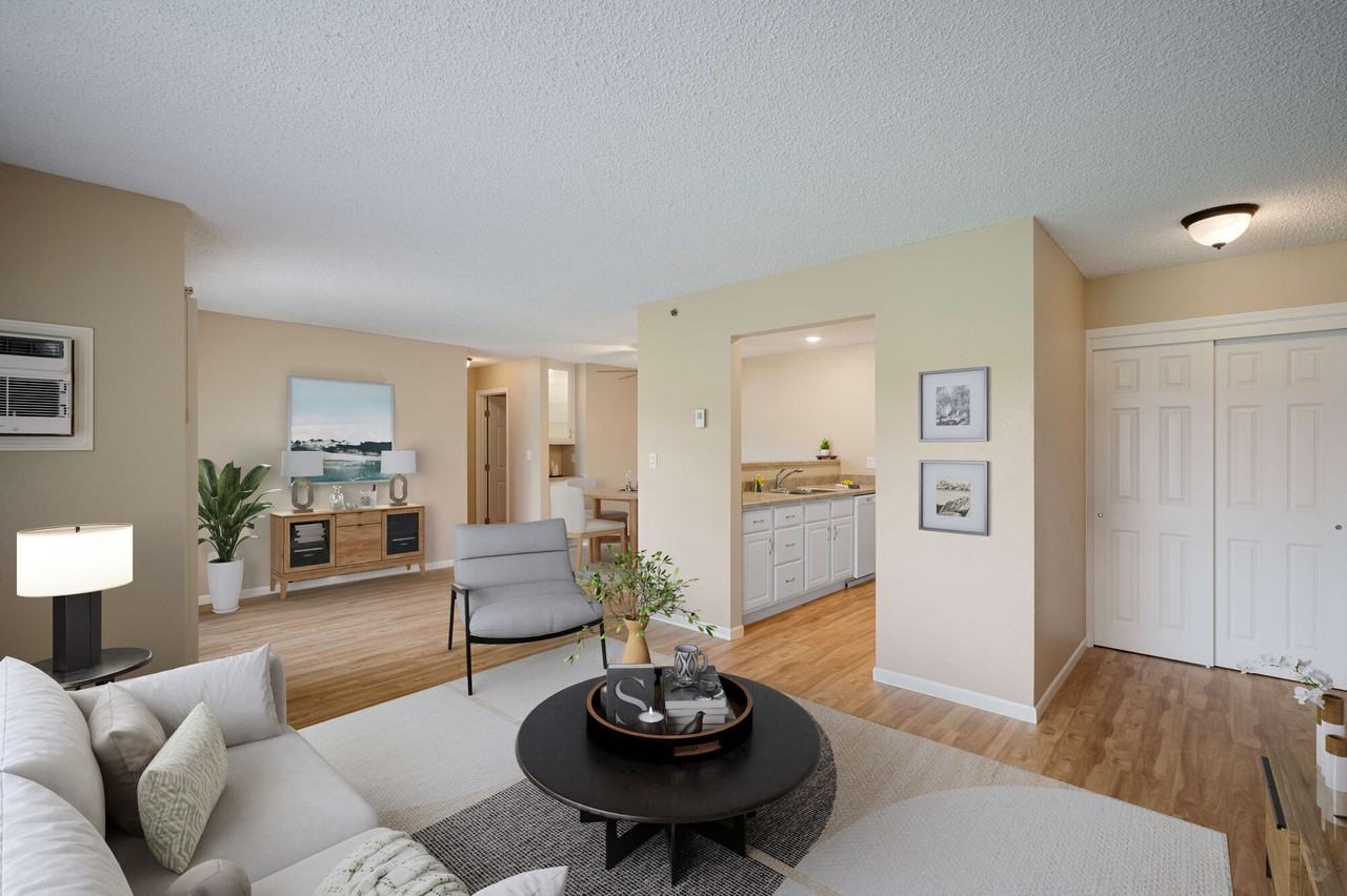 Somerset Oaks Apartments and Townhomes - Photo 7 of 18