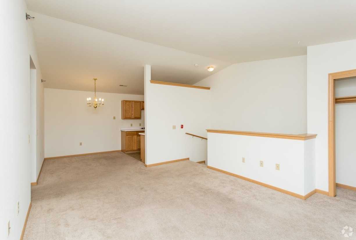 Chapel Hill Apartments - Photo 7 of 50