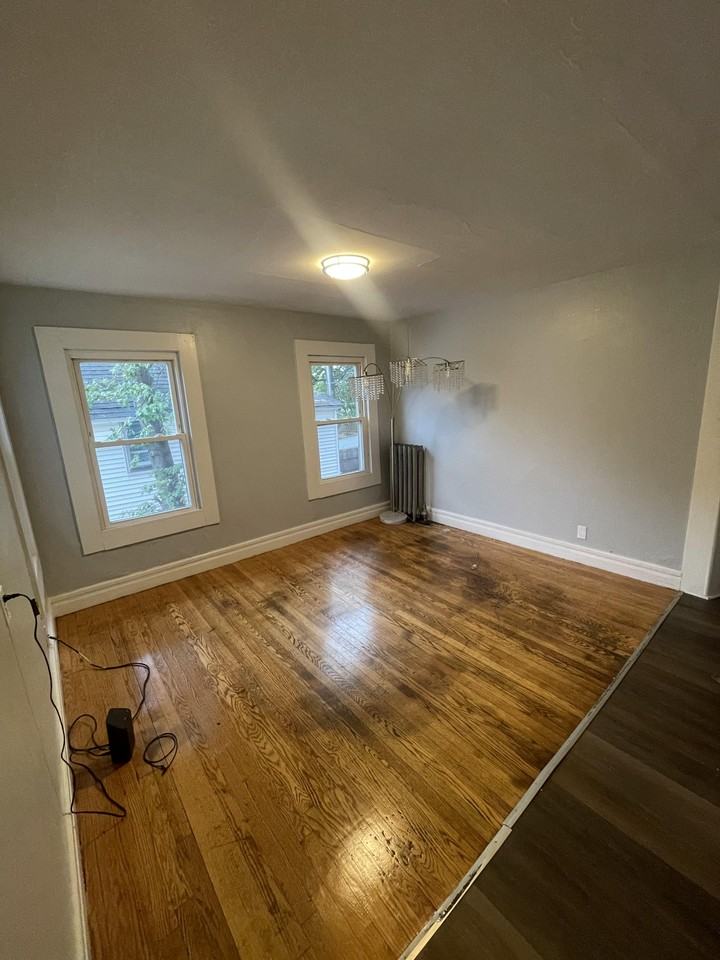 37 Forest St #2 - Photo 3 of 3