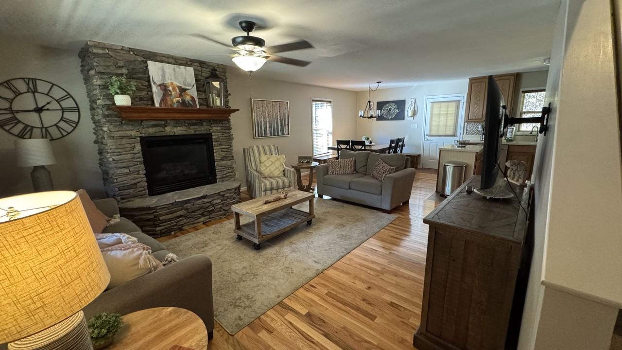 1351 Pine Run Rd #NA - Photo 5 of 23