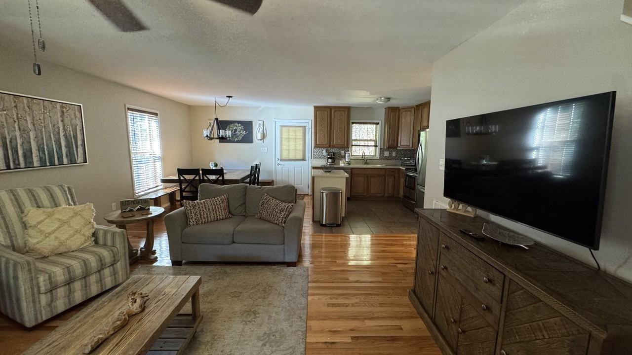 1351 Pine Run Rd #NA - Photo 7 of 23