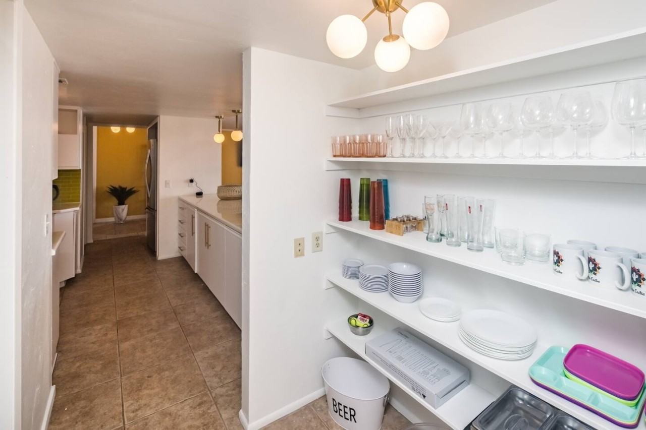 2906 Castaway Dr #NA - Photo 4 of 50