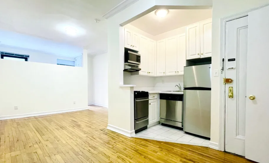 121 E 89th St #4D - Photo 2 of 7