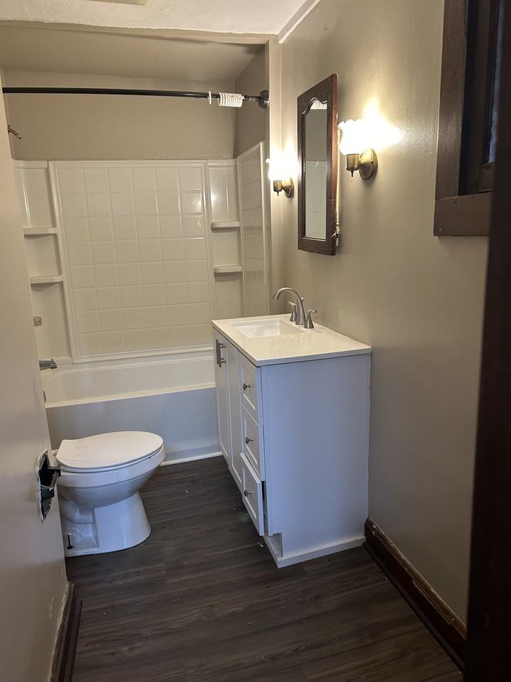 210 S Plum St #NA - Photo 6 of 15