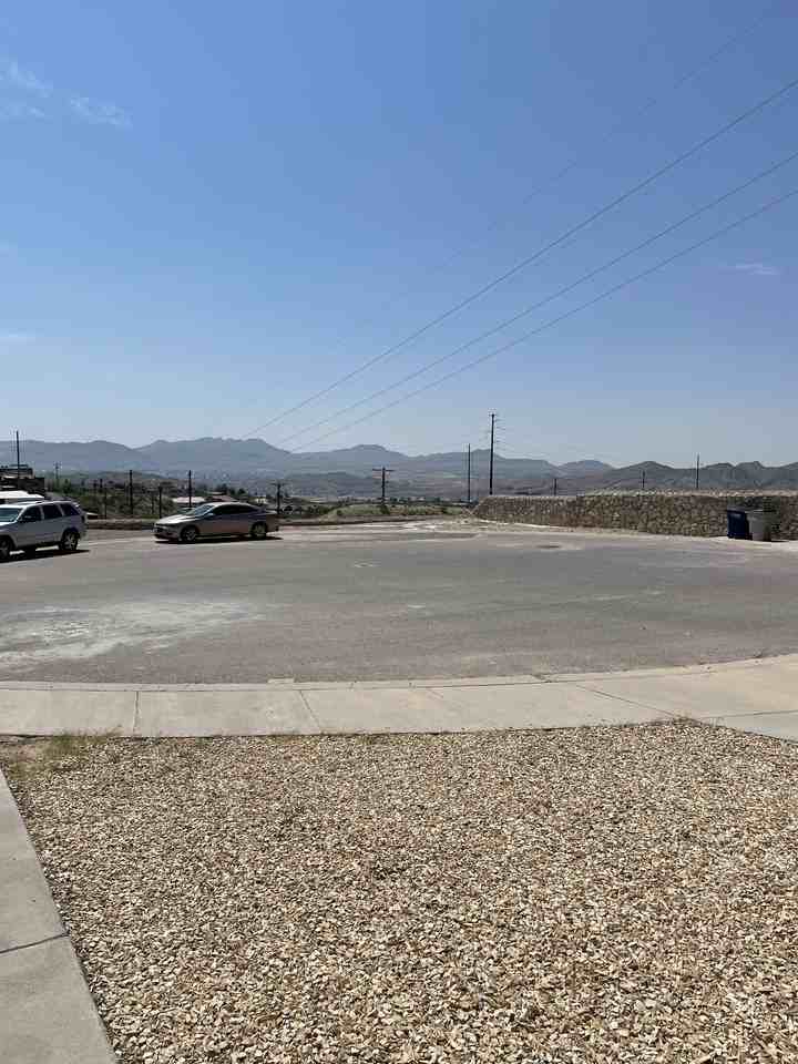 4737 Pistolero Ln #B - Photo 2 of 12