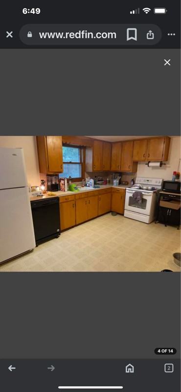 922 7th St #A - Photo 3 of 8