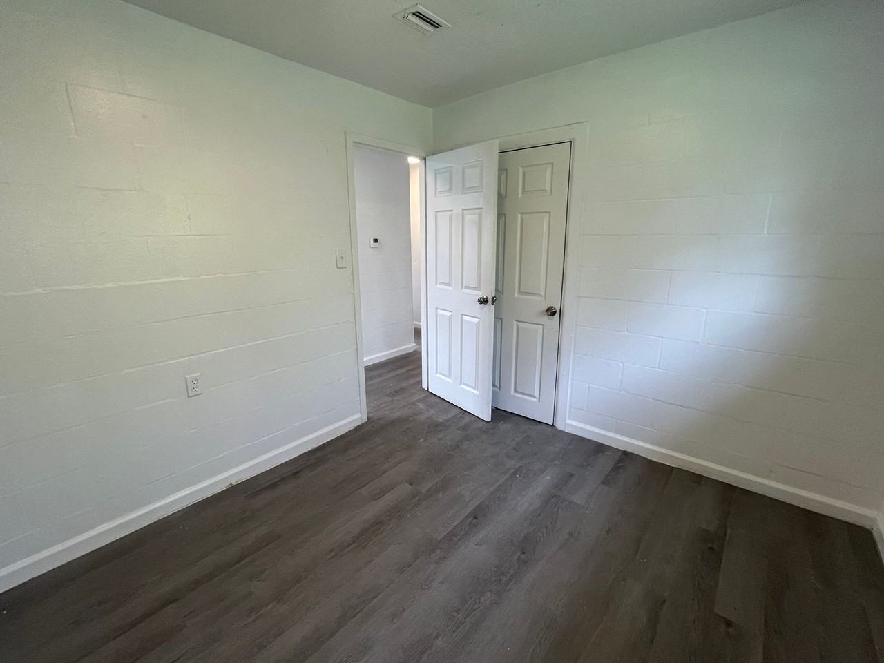 Horizon Circle Apartments - Photo 6 of 17