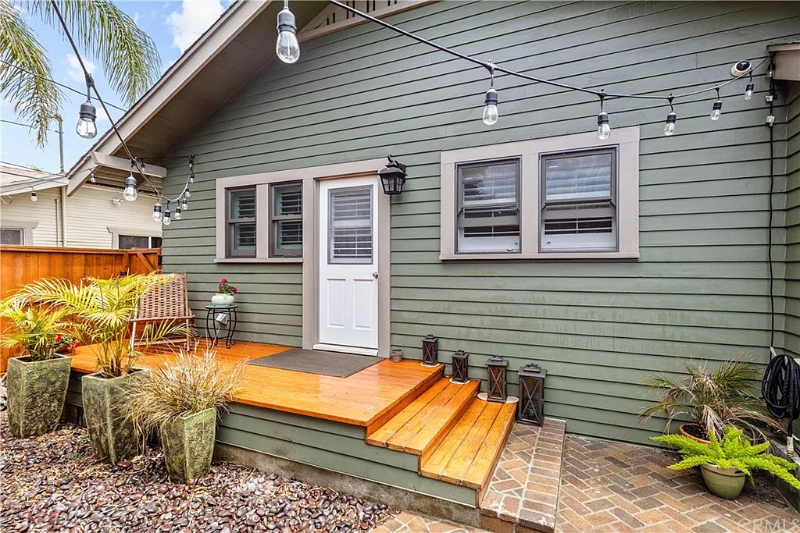 847 1/2 Ohio Ave #3 - Photo 2 of 3