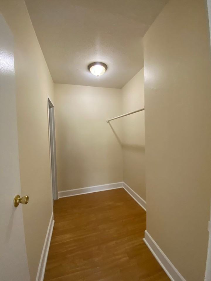 River Plaza - Photo 3 of 25