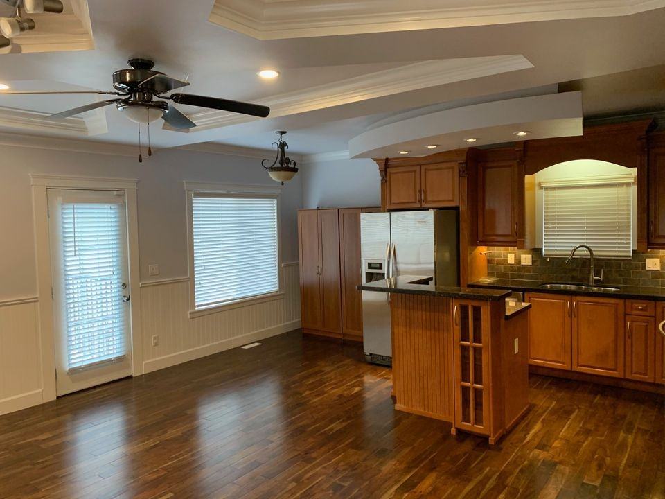 7322 193 Street - Photo 2 of 14