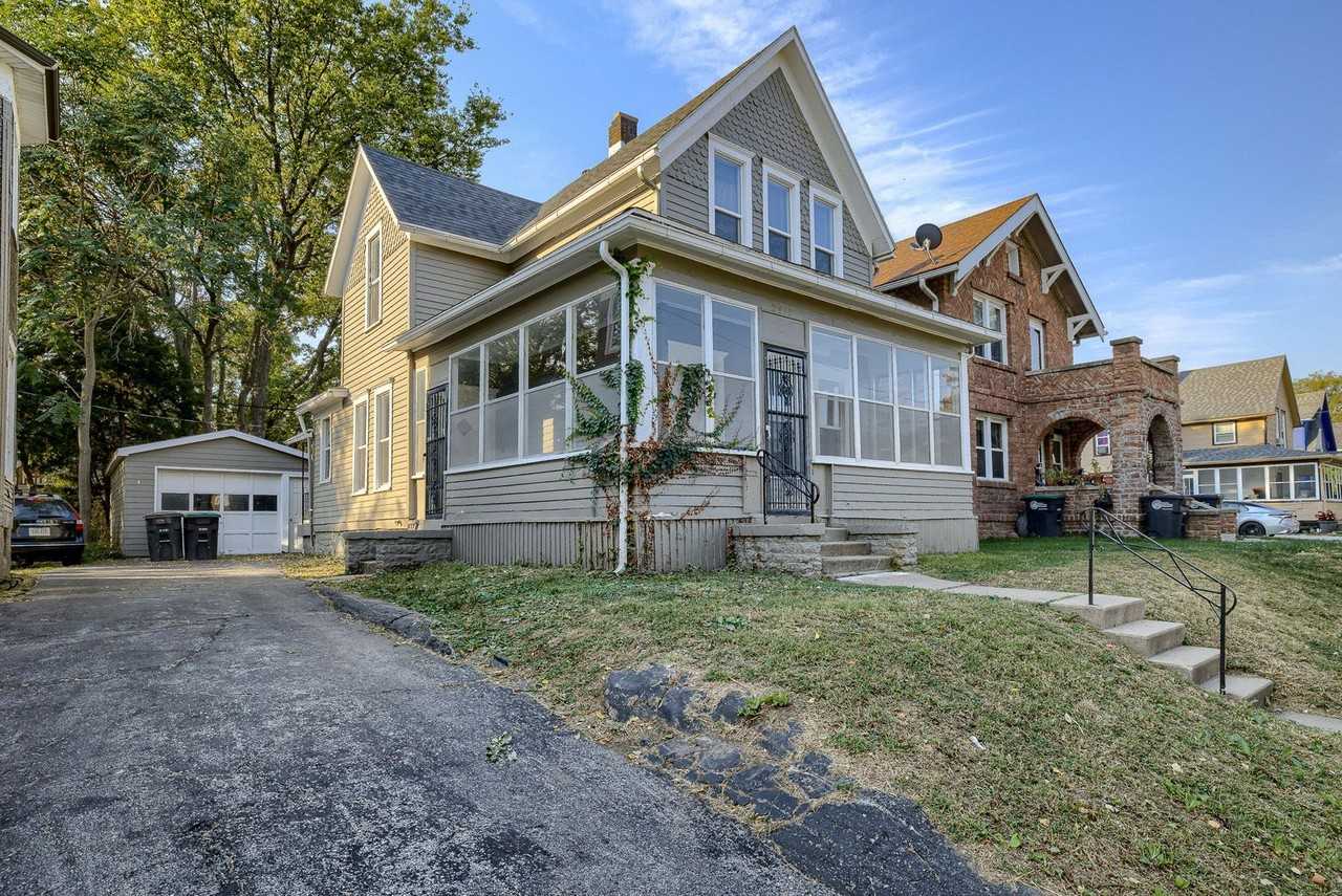 2411 Emmet St - Photo 3 of 27