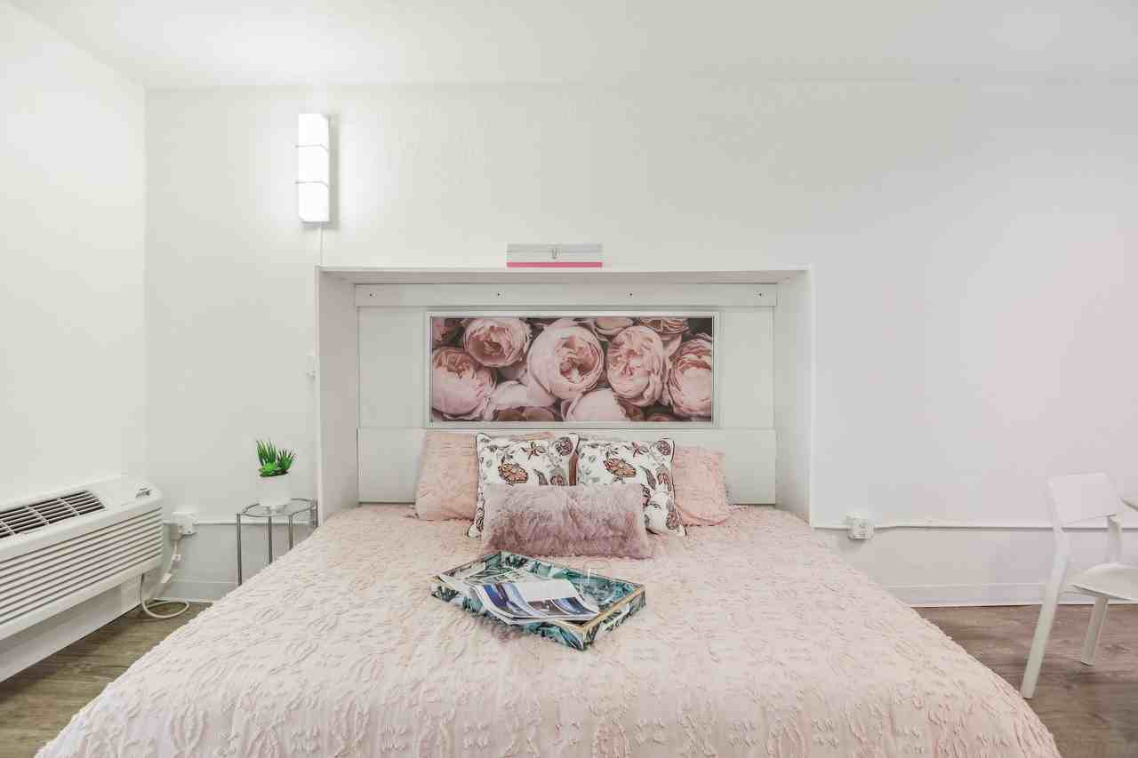 Centro Studio Homes - Photo 7 of 33