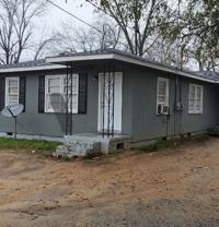 North Franklin Duplex - Photo 1 of 1