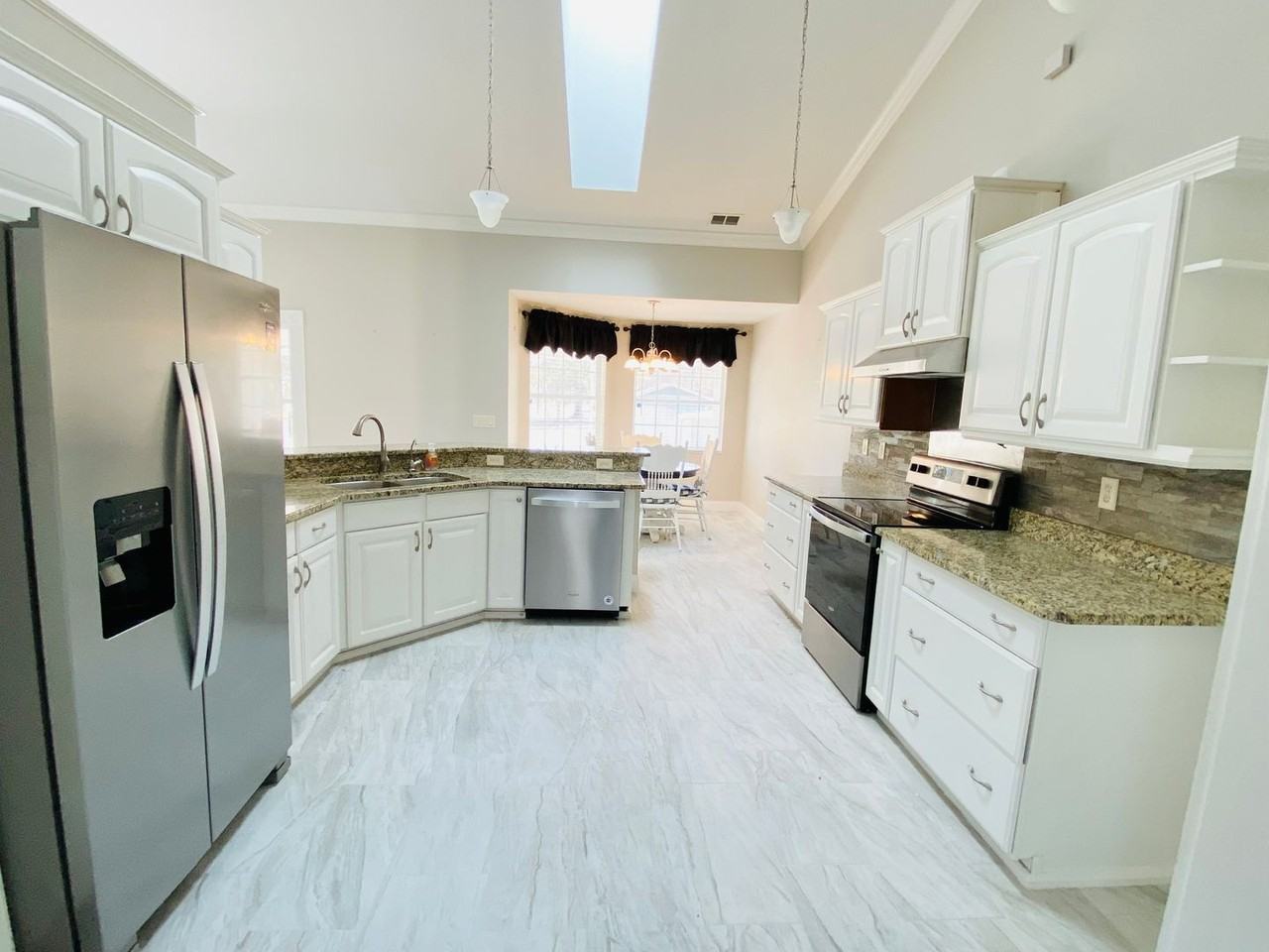 770 Sw 73rd Street Rd - Photo 6 of 35