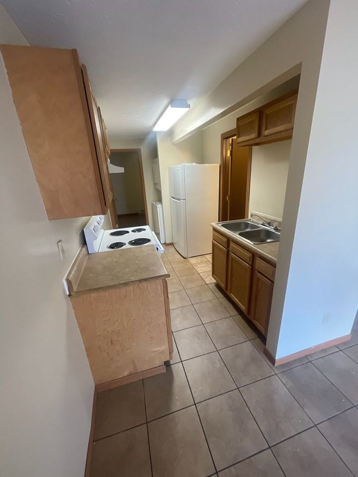 22 Paul St - Photo 3 of 6