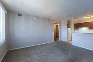 featured image of 3833 Cuming St