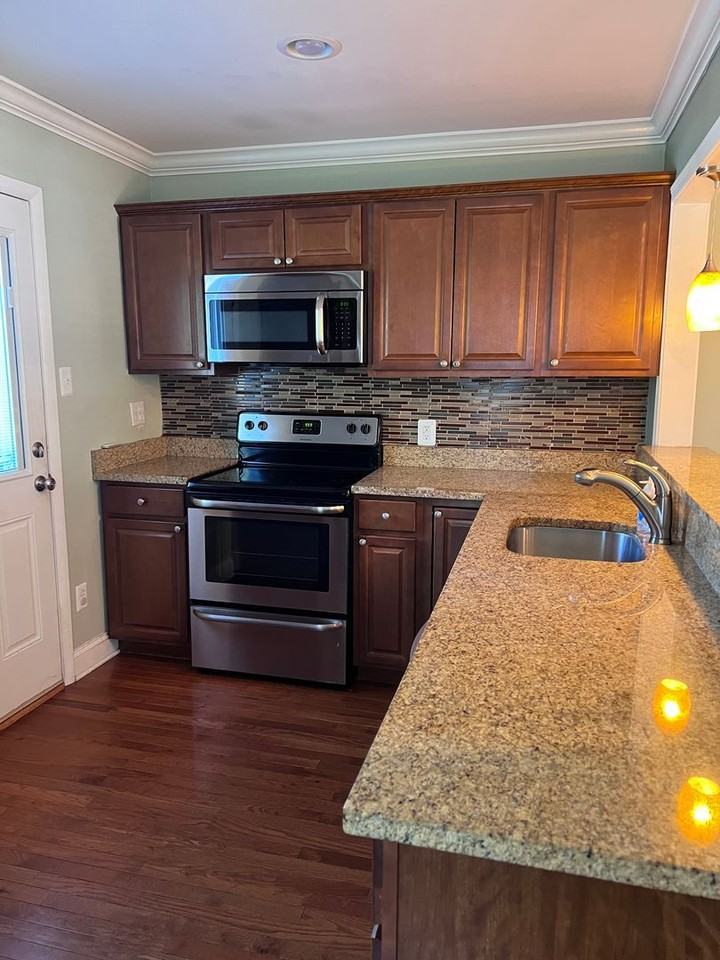 12 Congaree Ct - Photo 6 of 23