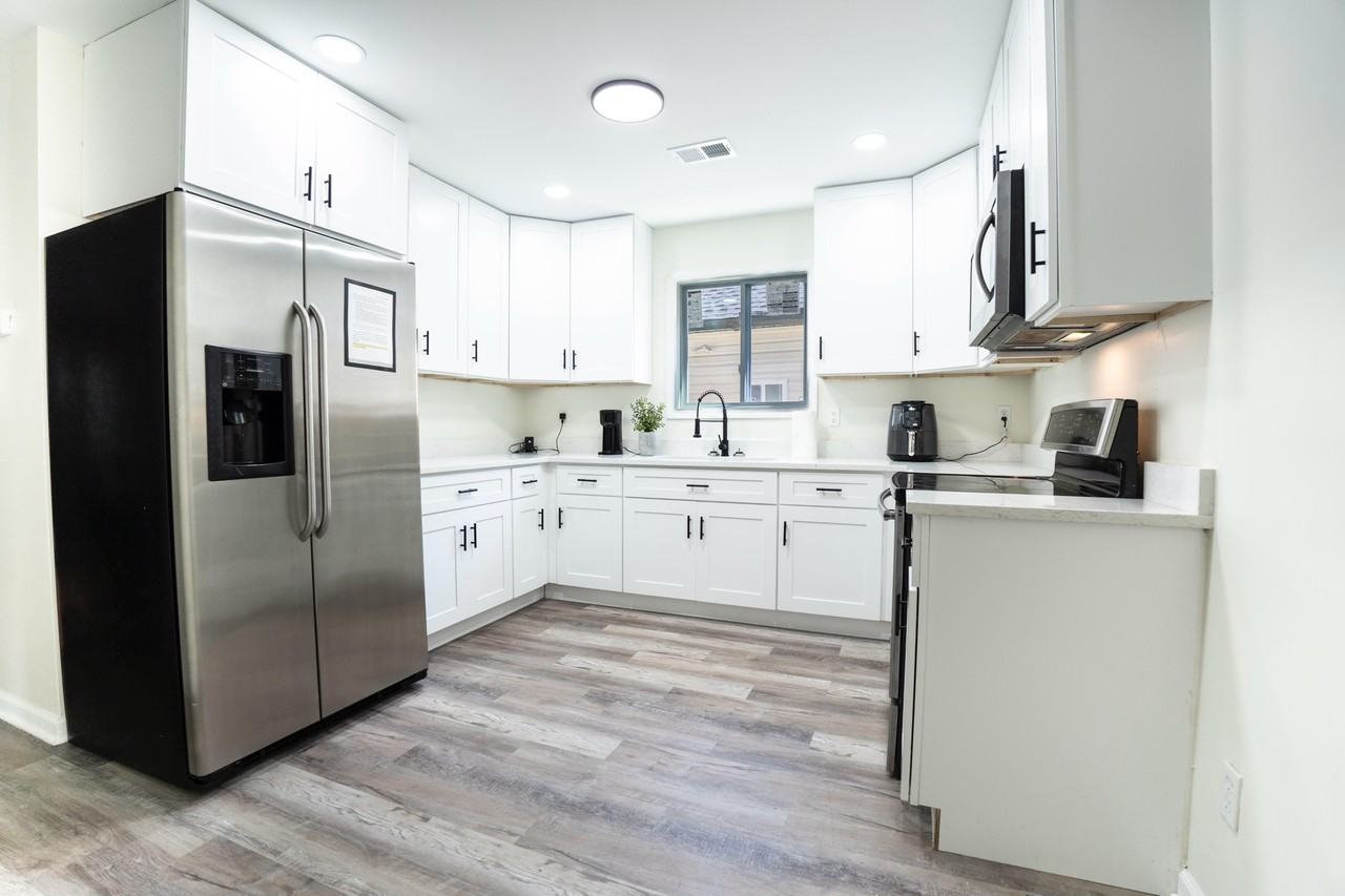 Palmetto Ave Sw - Photo 2 of 9