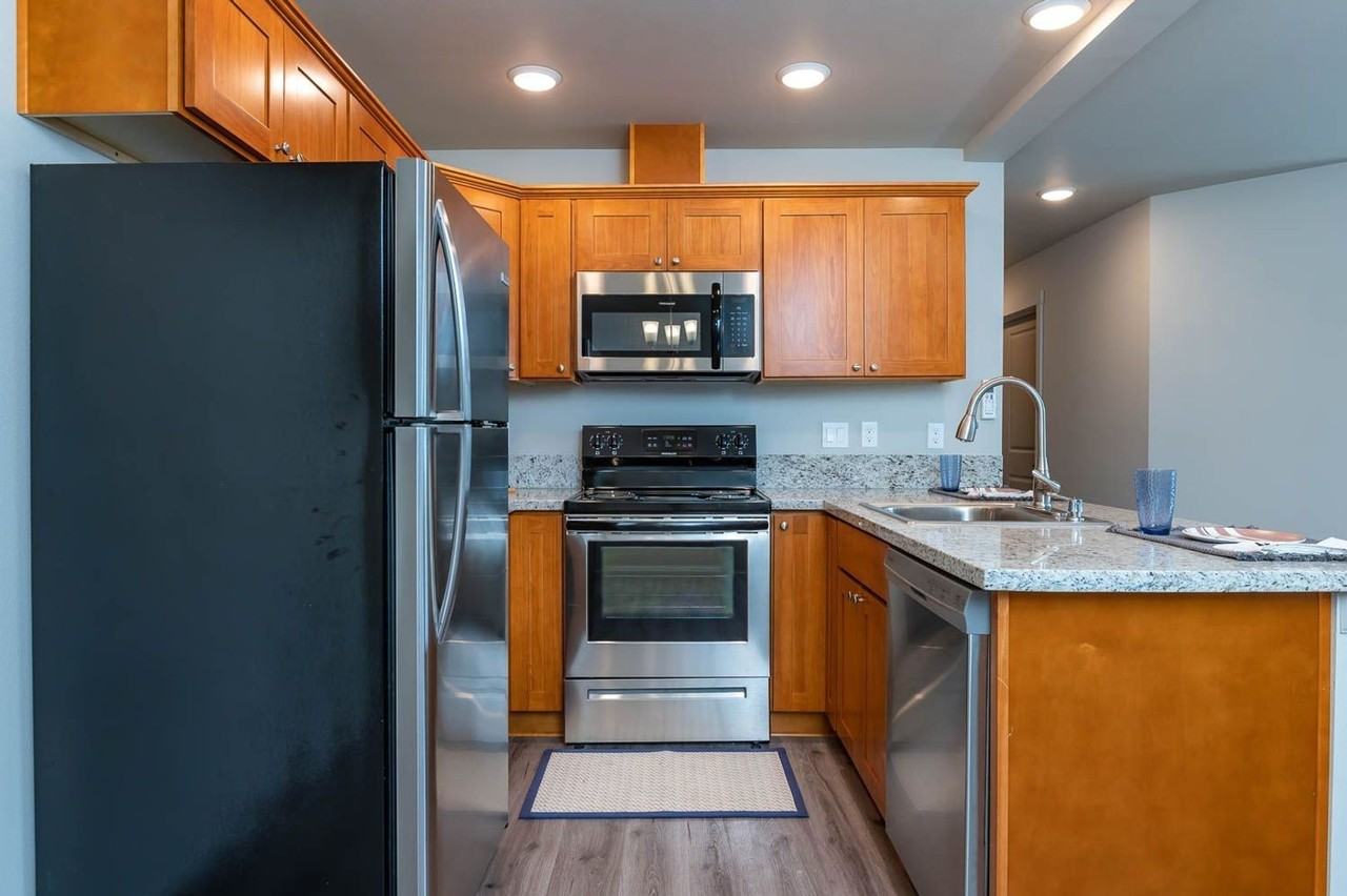 Eagle Ridge Apts - Photo 4 of 50