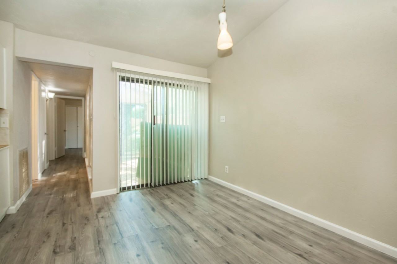 7062 Pineberry Rd - Photo 3 of 22