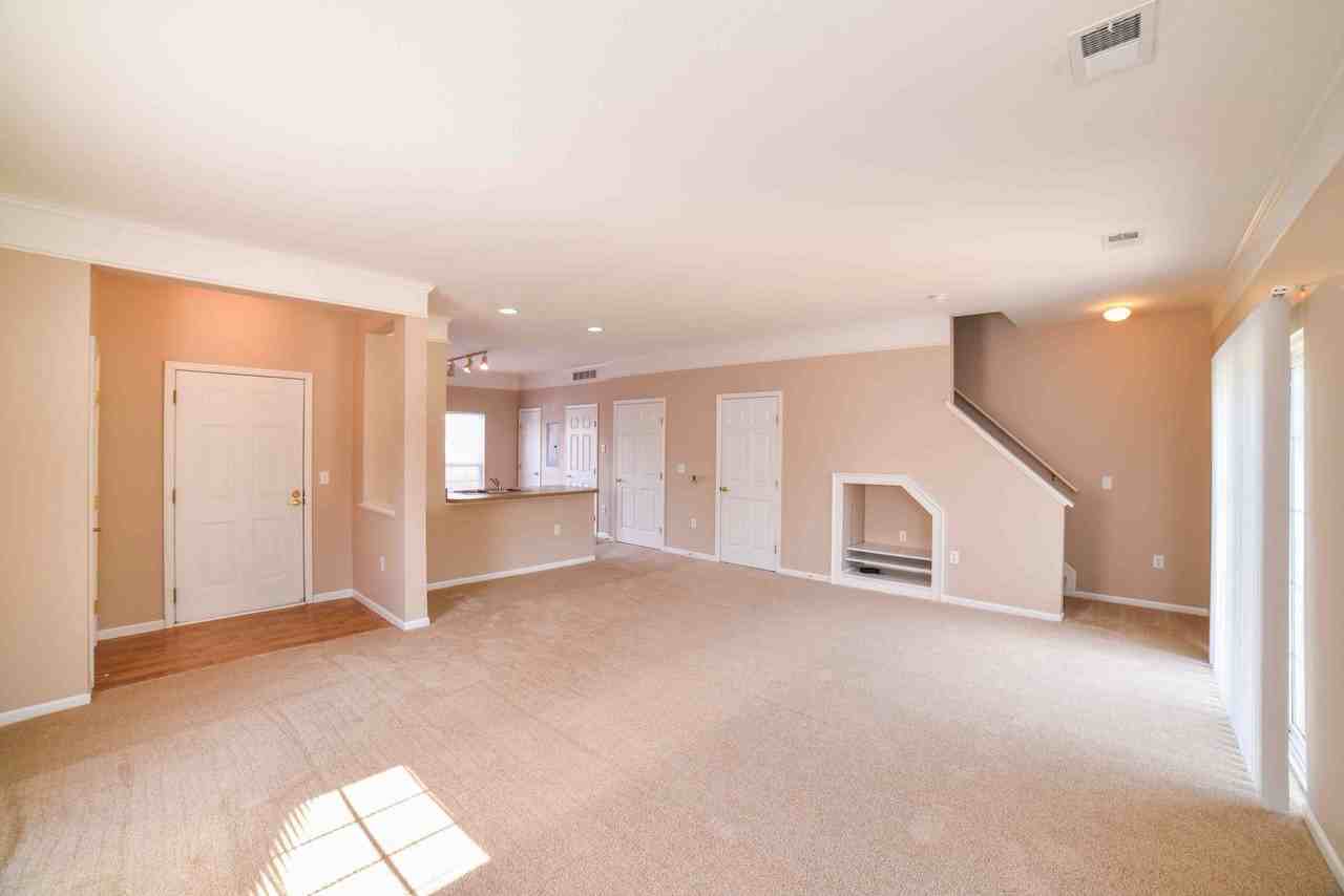 Lakeside Apartments at Green Pastures - Photo 3 of 13