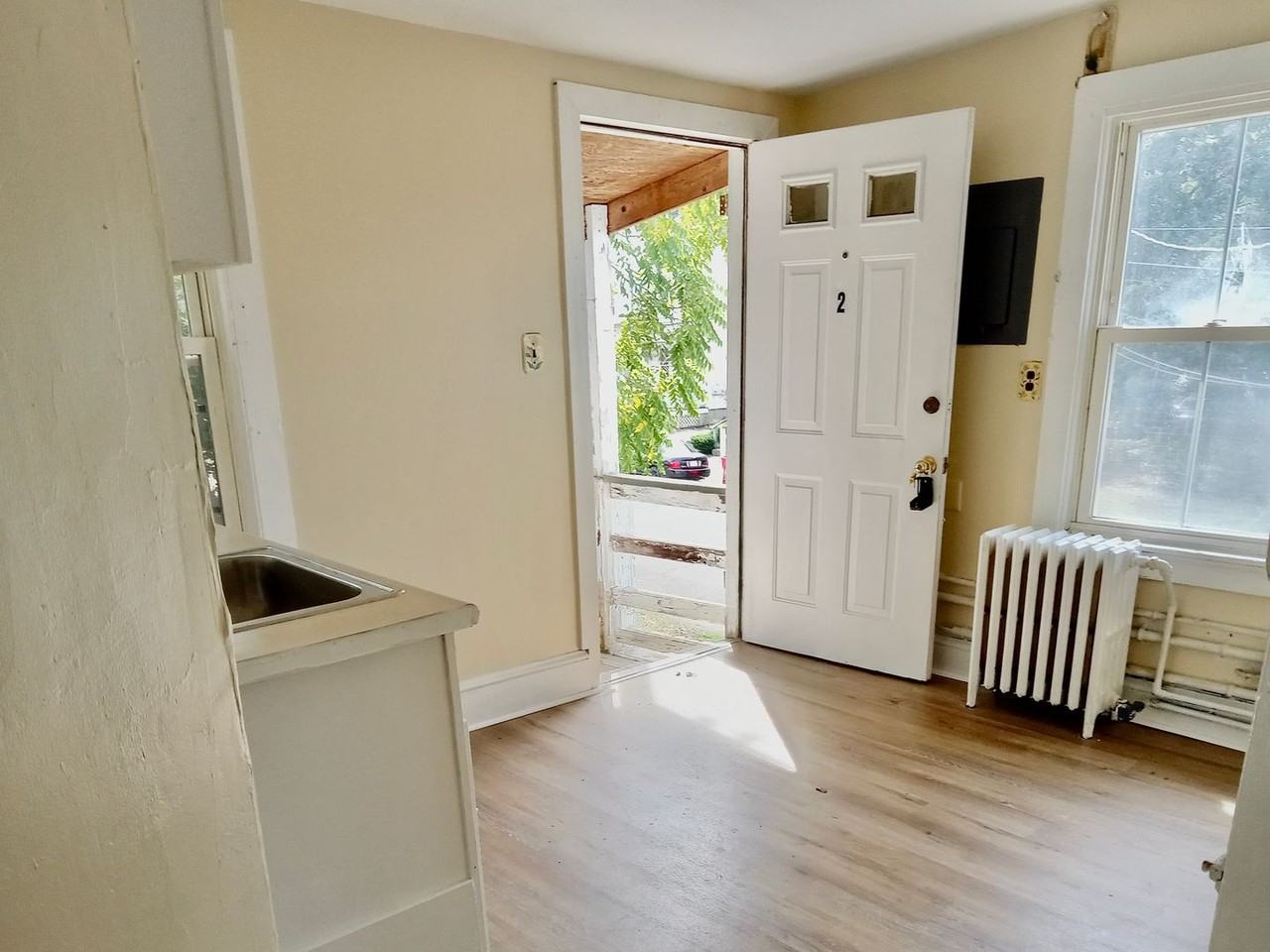 67 Church St - Photo 3 of 12