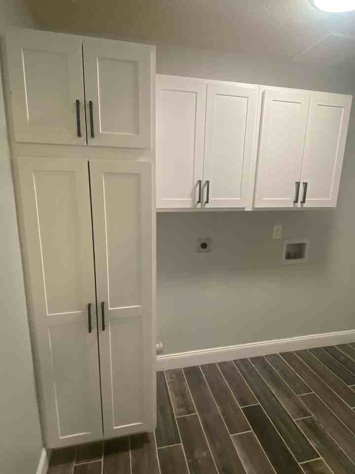 3232 Summerhill Ln - Photo 3 of 12
