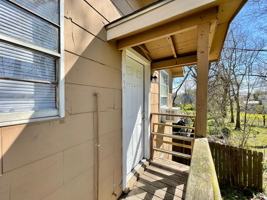 featured image of 943 Essex Street